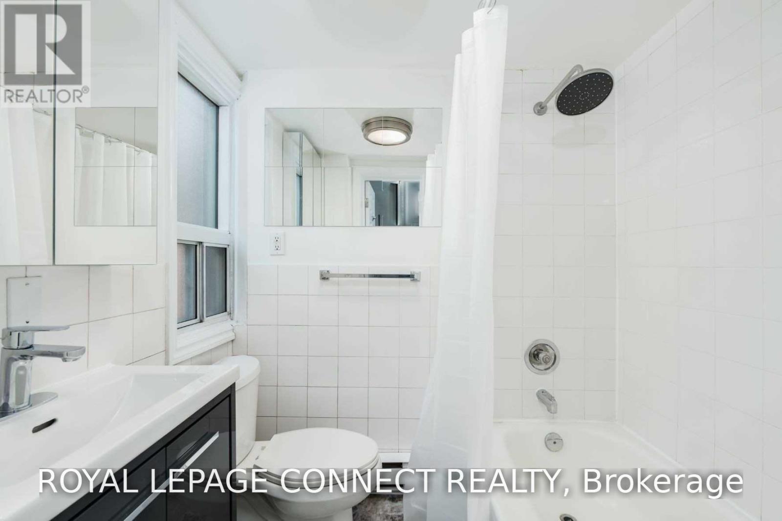 Suite 4 - 307 Pacific Avenue, Toronto, Ontario  M6P 2P8 - Photo 15 - W13839824