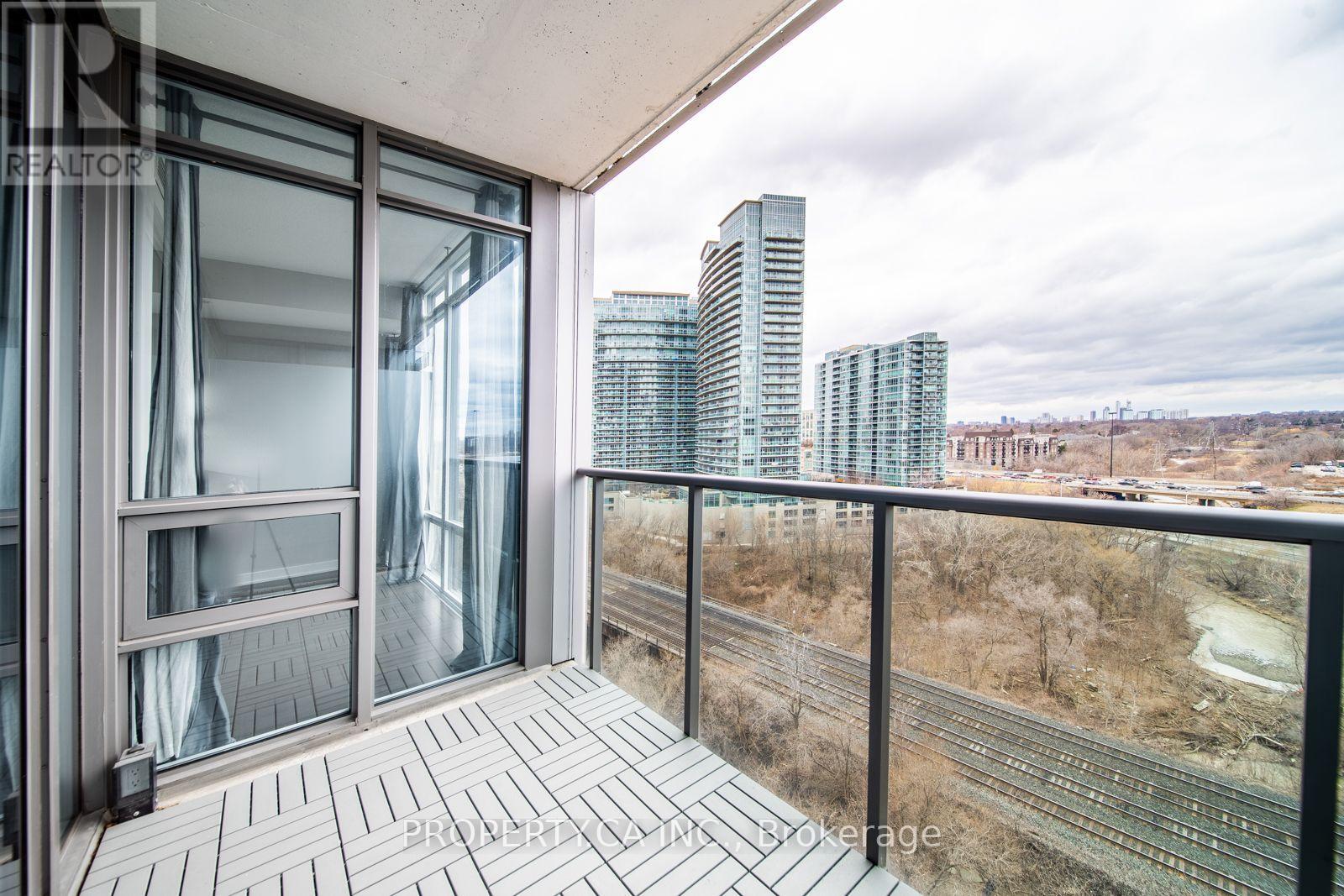 1215 - 88 Park Lawn Road, Toronto, Ontario  M8Y 0B5 - Photo 16 - W13839978