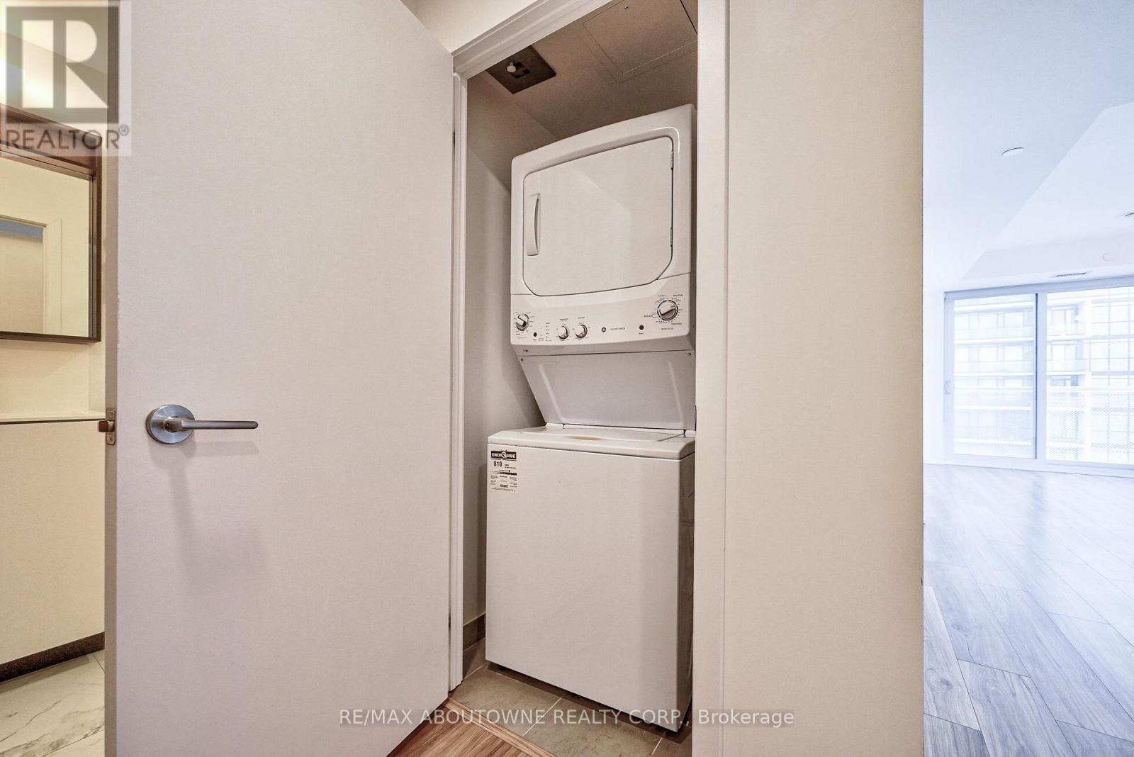 3603 - 4065 Confederation Parkway, Mississauga, Ontario  L5B 0L4 - Photo 26 - W13839994