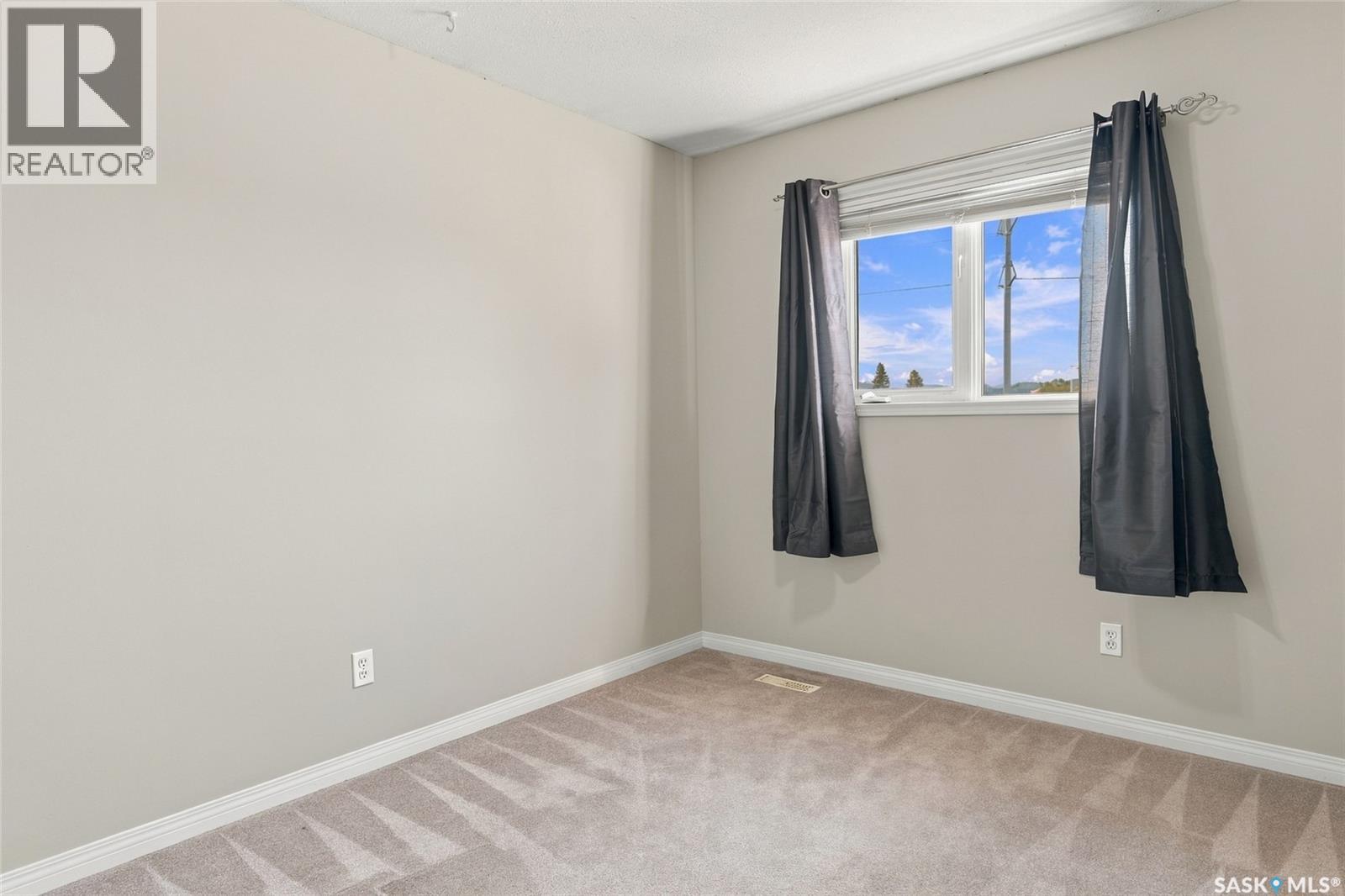 602 Haslam Crescent, Saskatoon, Saskatchewan  S7S 1E8 - Photo 17 - SK049868