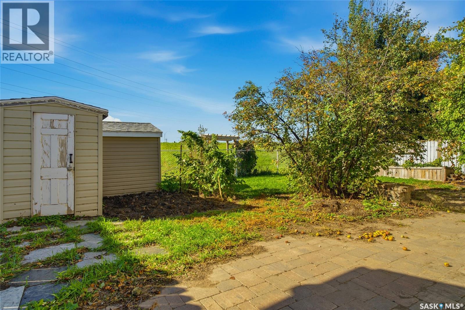 602 Haslam Crescent, Saskatoon, Saskatchewan  S7S 1E8 - Photo 30 - SK049868