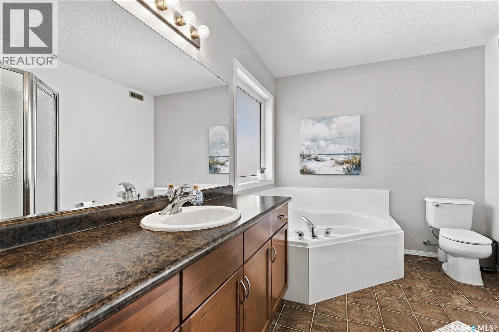 3934 Robin Place E, Regina, Saskatchewan  S4N 7P9 - Photo 15 - SK049857