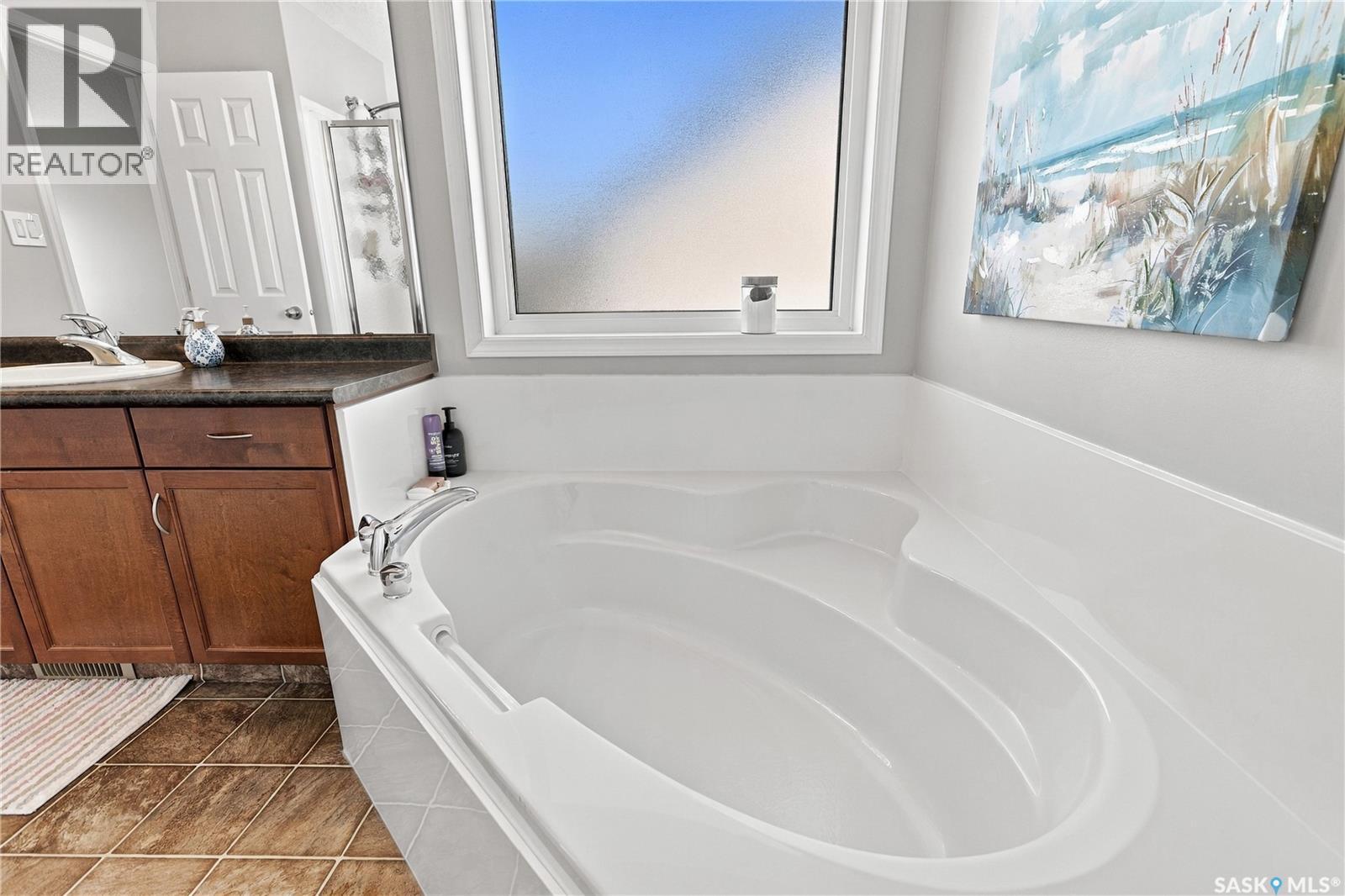 3934 Robin Place E, Regina, Saskatchewan  S4N 7P9 - Photo 16 - SK049857