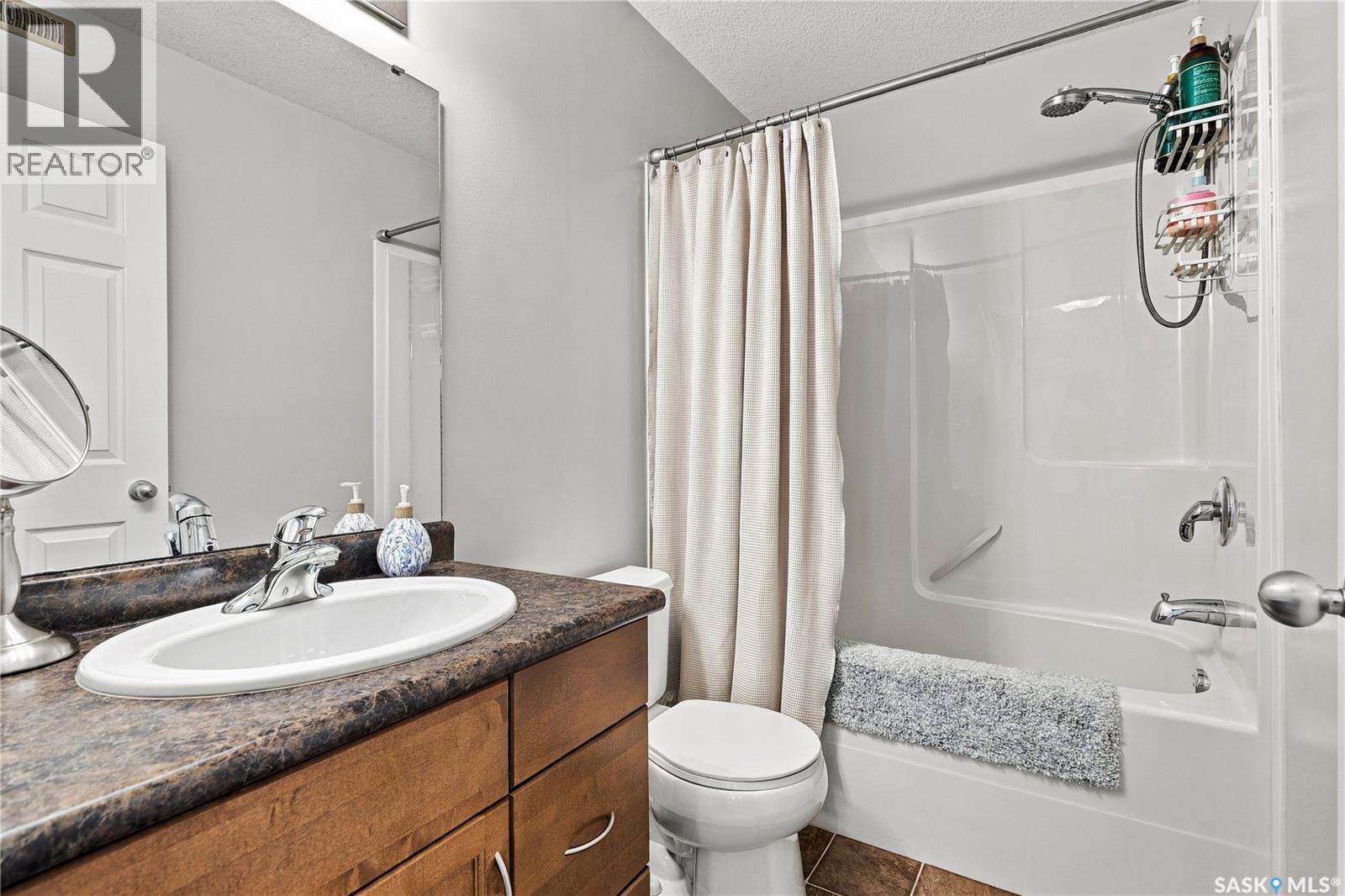 3934 Robin Place E, Regina, Saskatchewan  S4N 7P9 - Photo 20 - SK049857