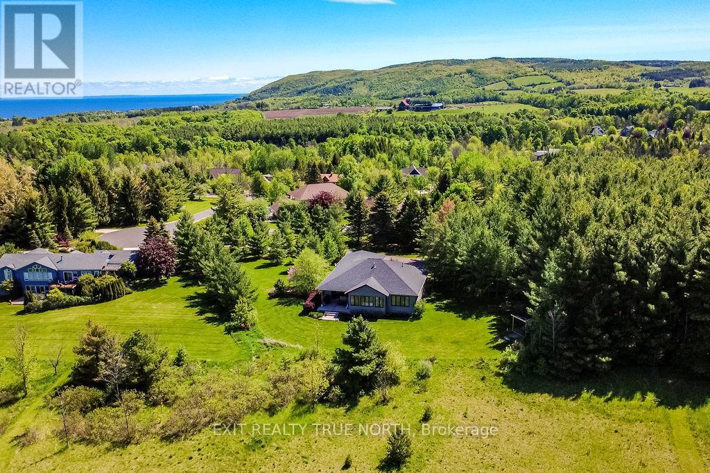 110 High Point Court, Blue Mountains, Ontario  N0H 2P0 - Photo 3 - X13839828