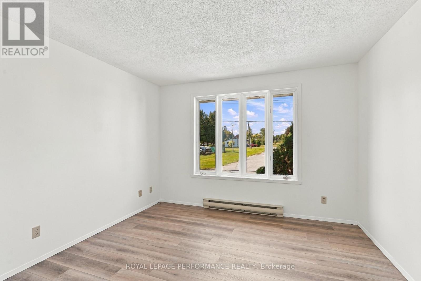 589-591 Bolt Road, Alfred And Plantagenet, Ontario  K0B 1A0 - Photo 8 - X13833850
