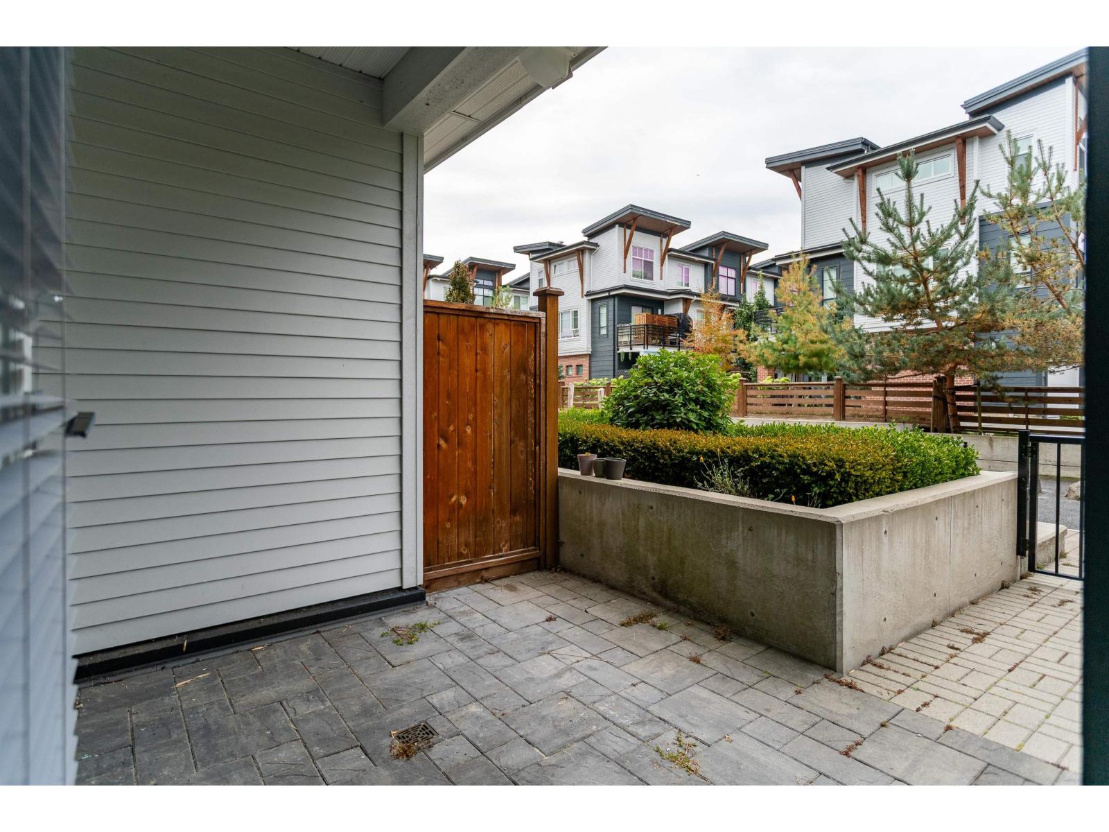 101 22136 49 Avenue, Langley, British Columbia  V3A 0M8 - Photo 24 - R3170429