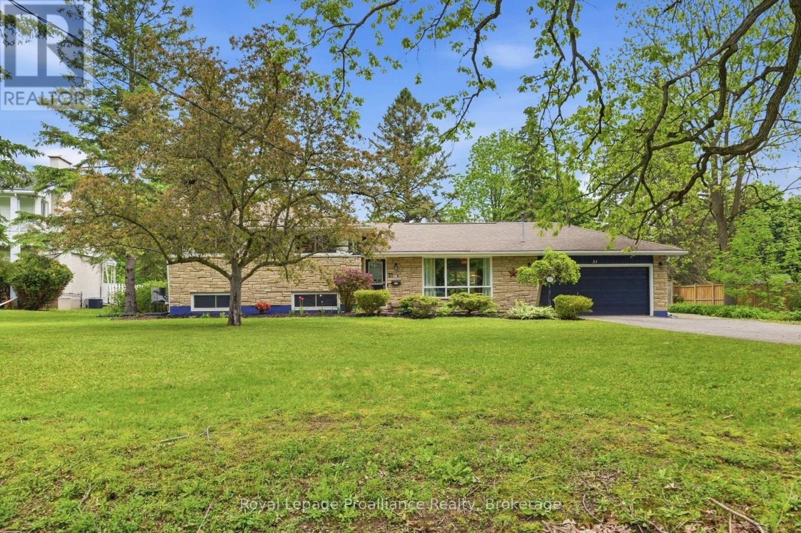 51 Selena Avenue, Belleville, Ontario  K8P 4C5 - Photo 3 - X13247528