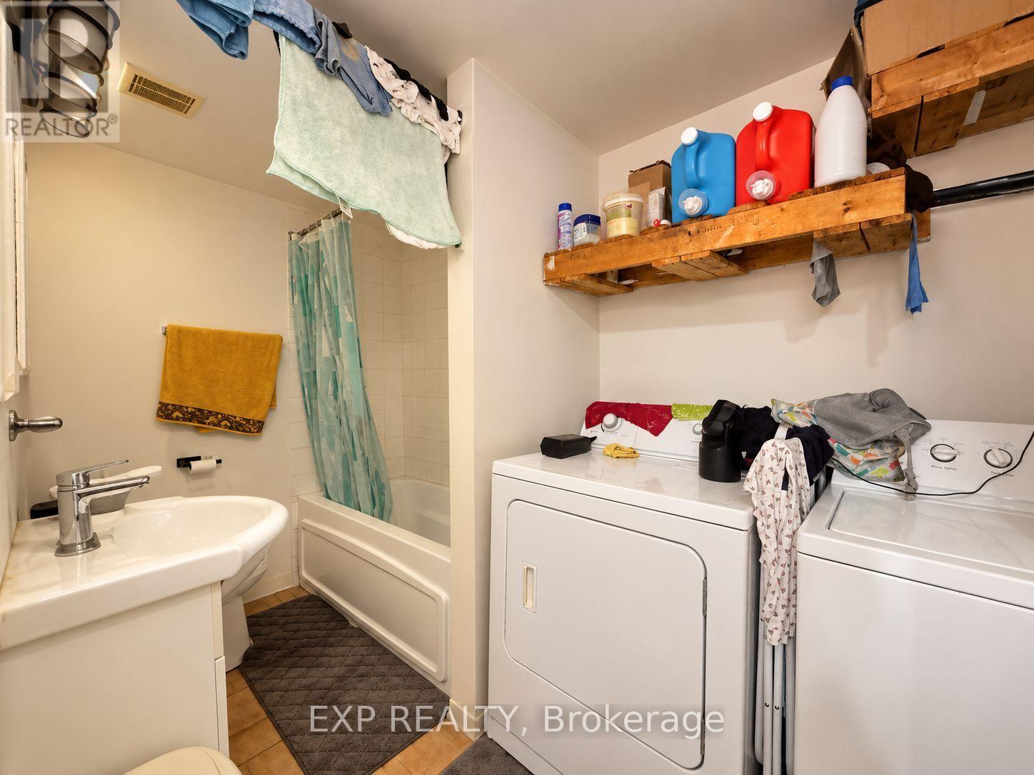 202 Rochester Street, Ottawa, Ontario  K1R 7M6 - Photo 10 - X13834104