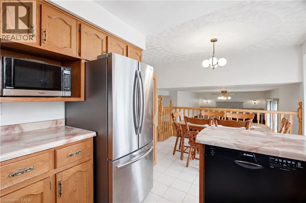 93 Old Chicopee Drive, Kitchener, Ontario  N2A 3R7 - Photo 18 - 40864390