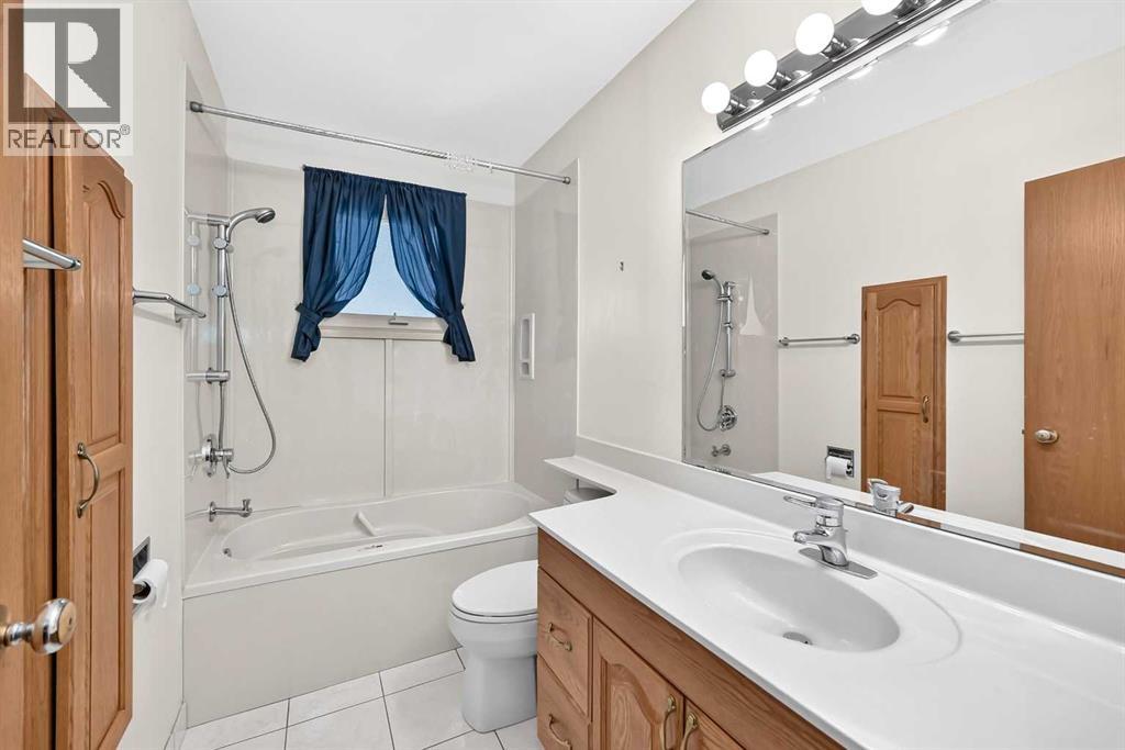 1040 Motherwell Road NE, Calgary, Alberta  T2E 6E7 - Photo 24 - A2348860