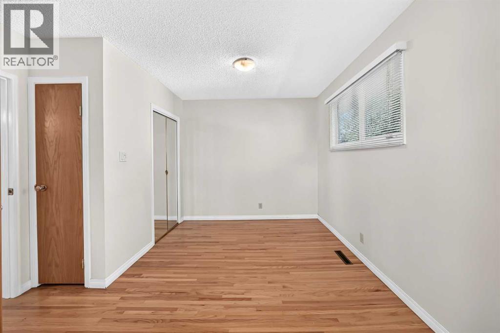 1040 Motherwell Road NE, Calgary, Alberta  T2E 6E7 - Photo 17 - A2348860