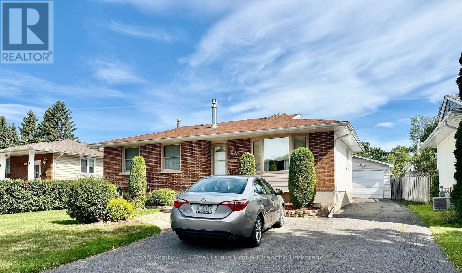 508 Cambrian Crescent, Thunder Bay, Ontario  P7C 5B9 - Photo 2 - X13840124