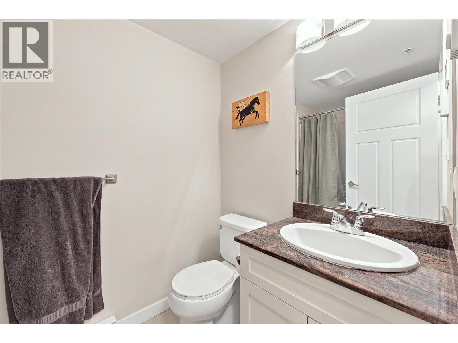 207 1212 MAIN STREET