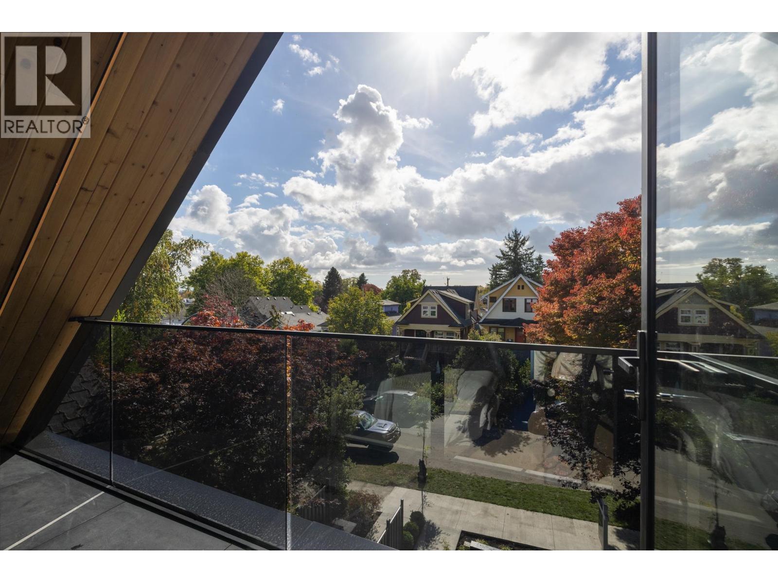 1 2145 Napier Street, Vancouver, British Columbia V5L 2P1 - Photo 30 - R3170410