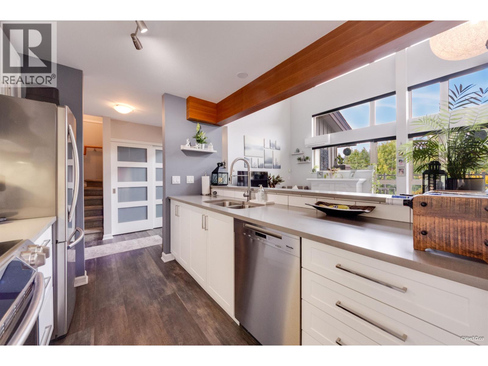 510 580 Raven Woods Drive, North Vancouver, British Columbia V7G 2T2 - Photo 10 - R3170486