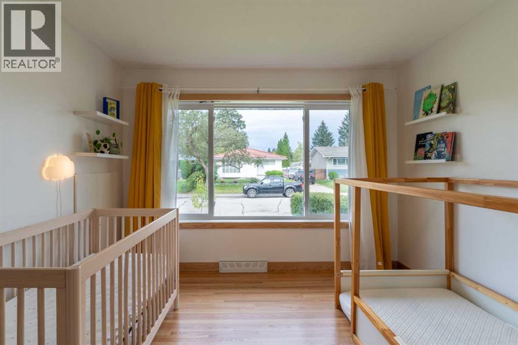 29 Hillary Crescent SW
