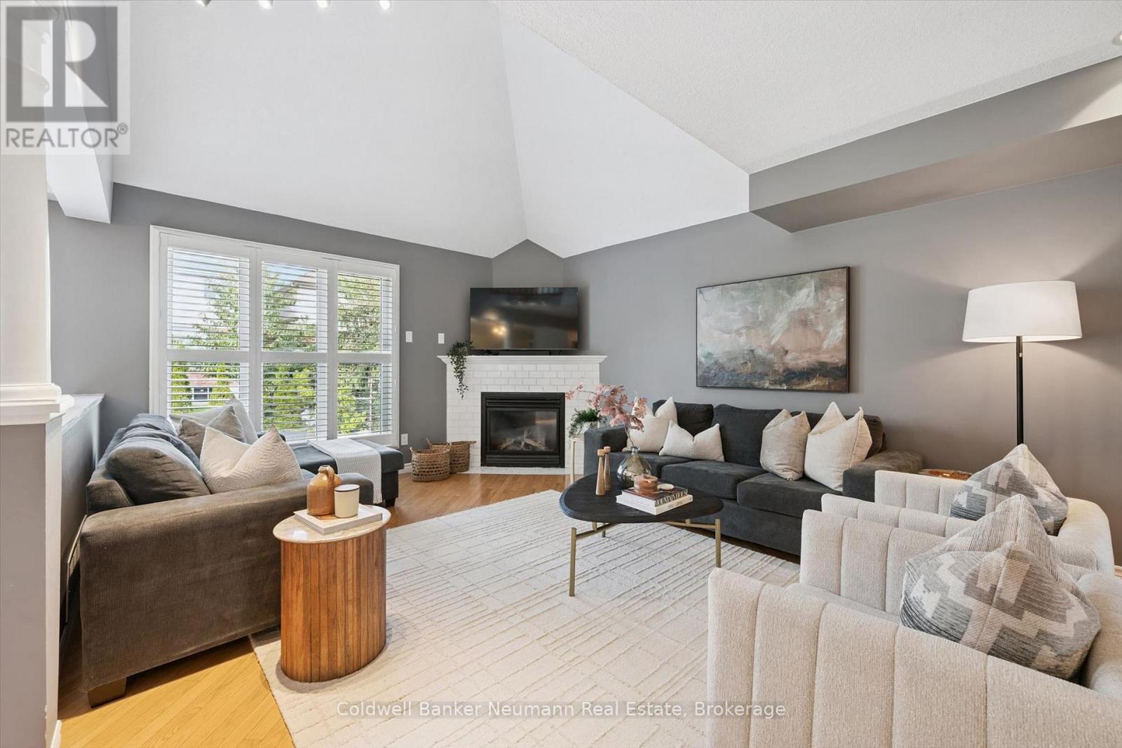 45 Marsh Crescent, Guelph, Ontario N1L 1L4 - Photo 4 - X13840008