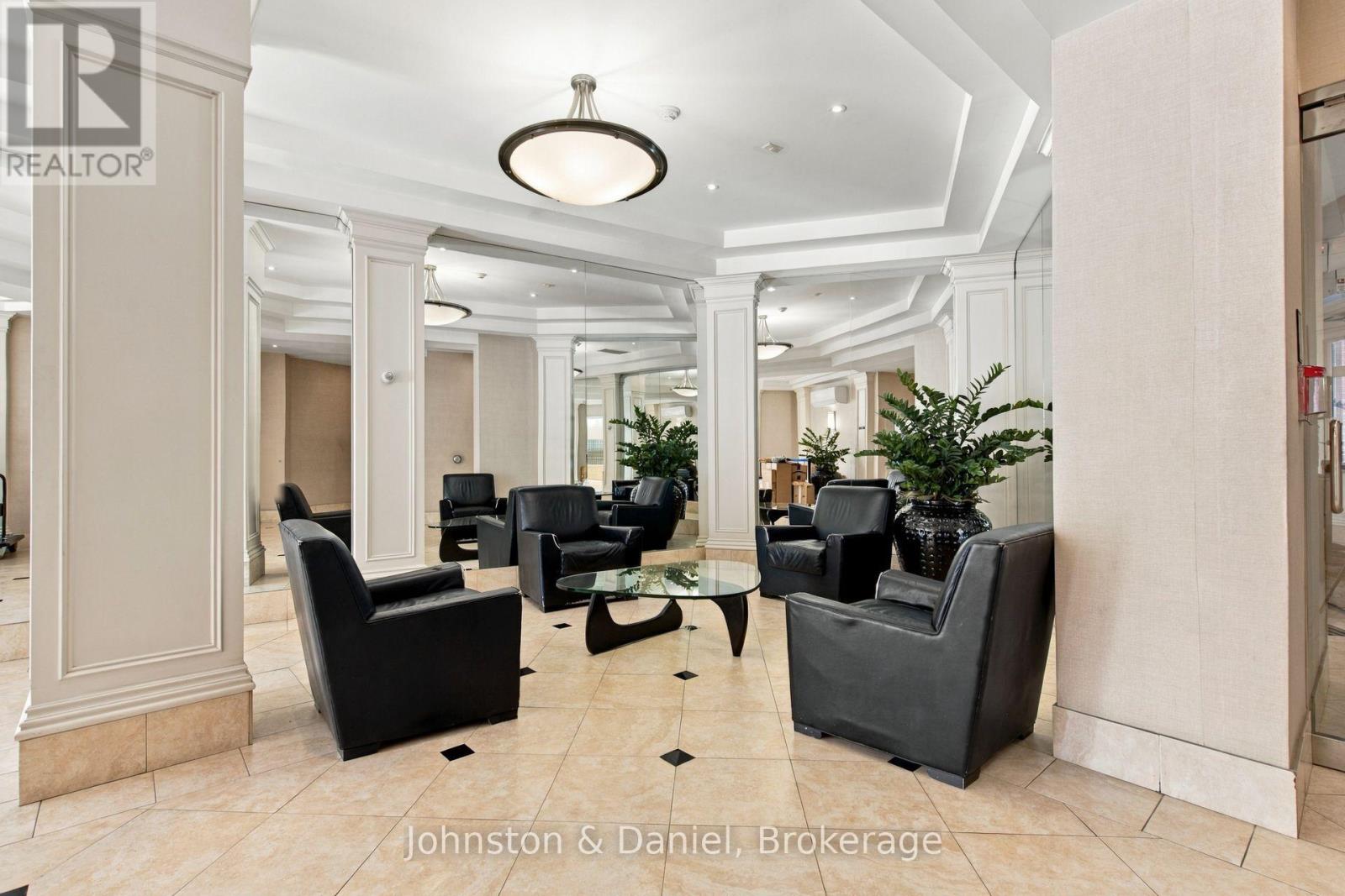 PH14 - 801 KING STREET W Toronto (Niagara) Ontario Canada M5V3C9 4