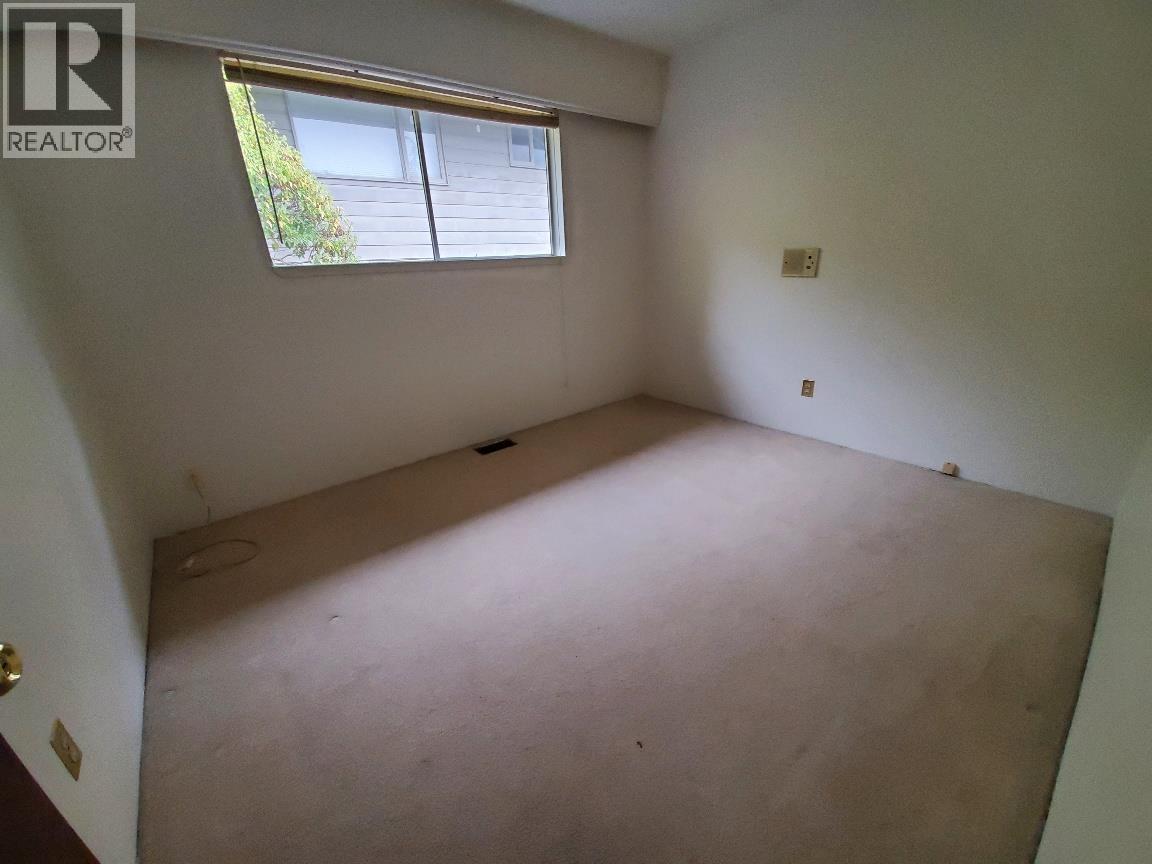 Upper 644 W 14TH STREET