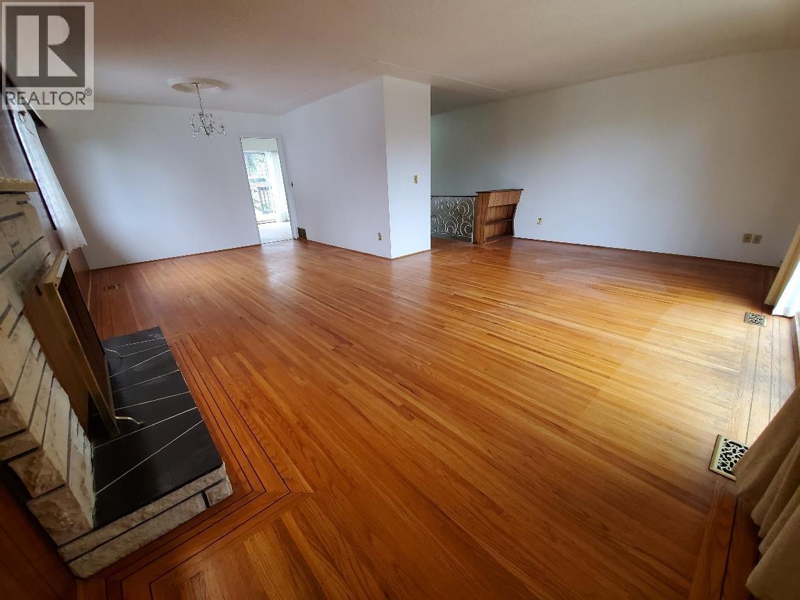 Upper 644 W 14TH STREET