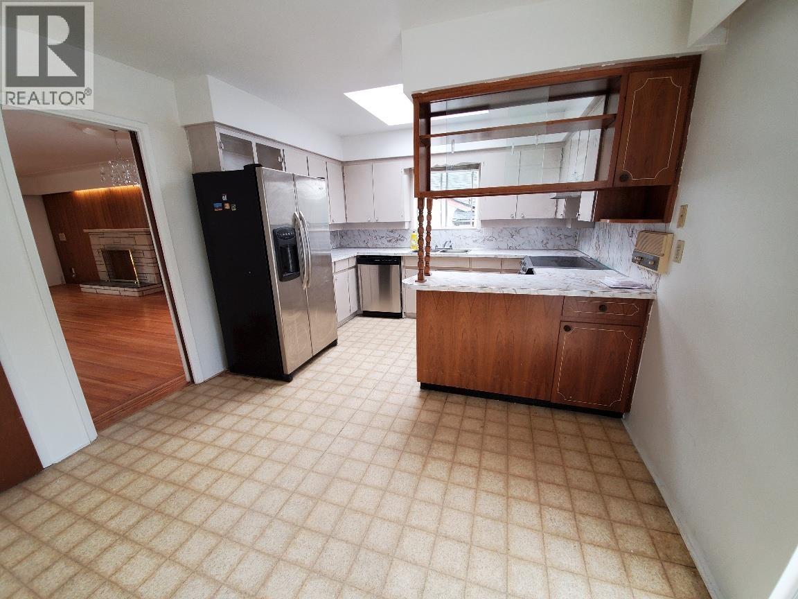 Upper 644 W 14TH STREET