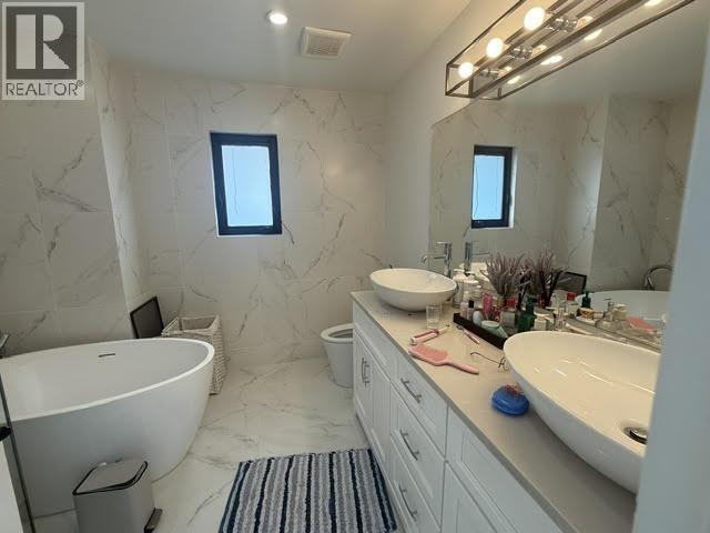 3337  ABBEY LANE
