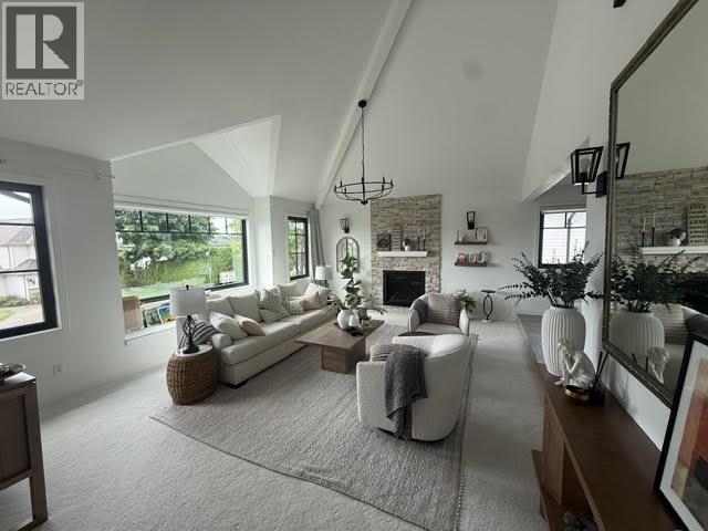3337  ABBEY LANE