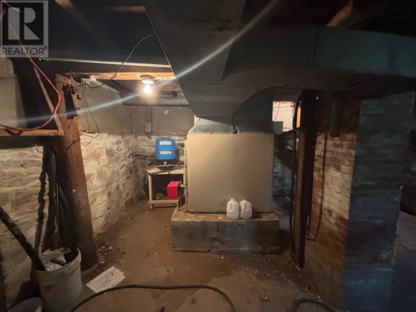 picture 23