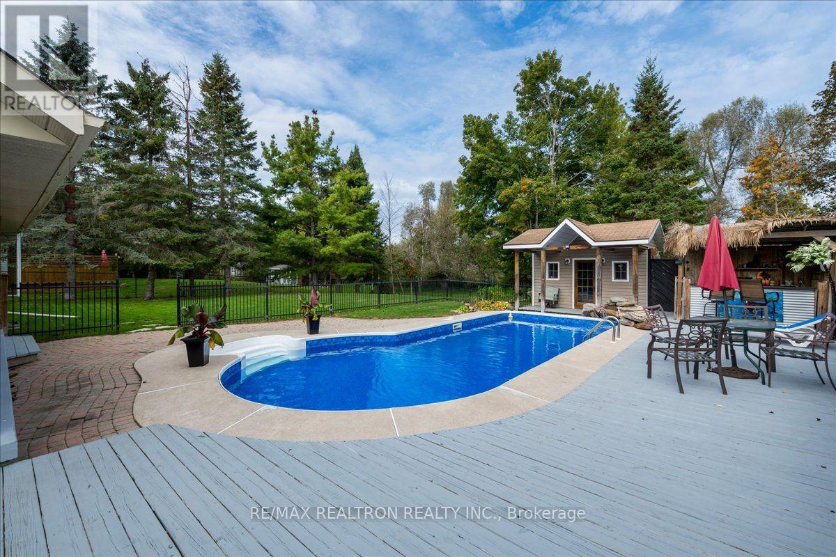 34 Howard Drive, Oro-Medonte, Ontario  L0L 2E0 - Photo 35 - S13840094