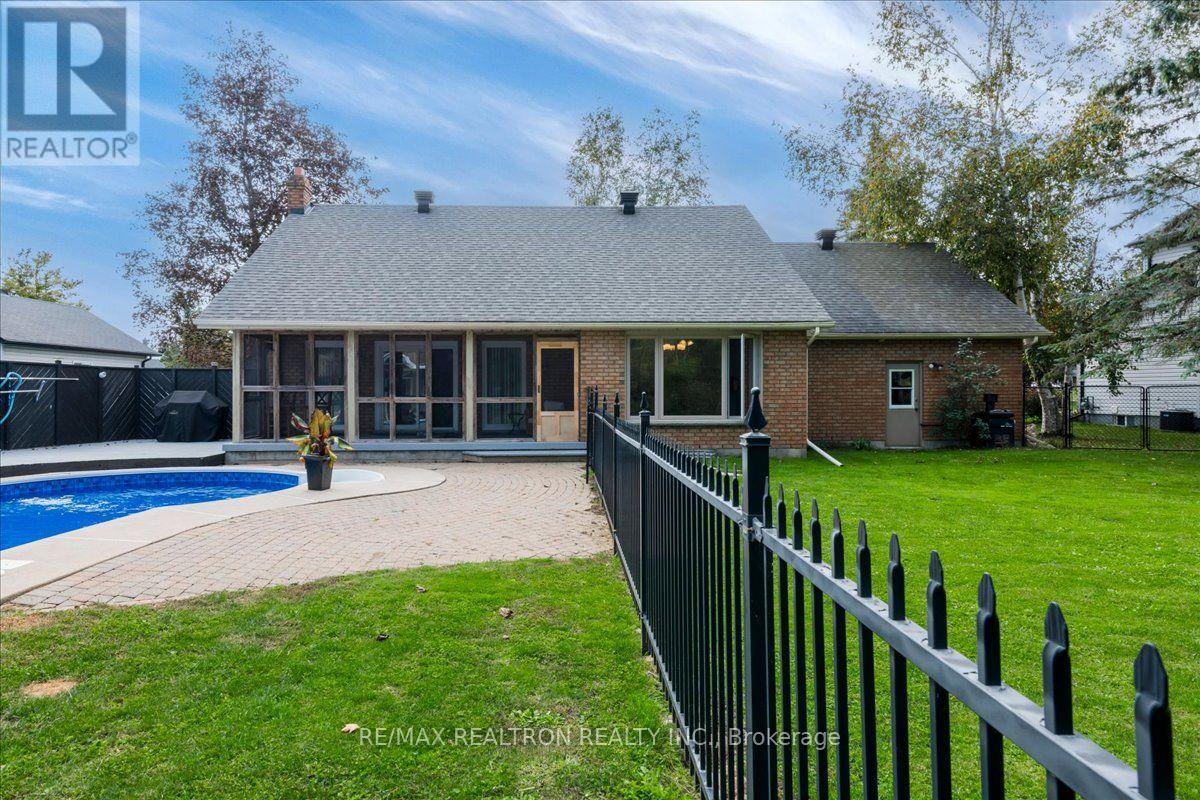 34 Howard Drive, Oro-Medonte, Ontario  L0L 2E0 - Photo 37 - S13840094