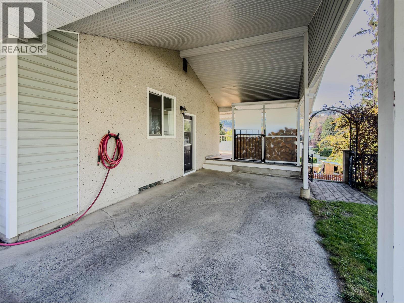 1595 Mt Dufferin Avenue, Kamloops, British Columbia  V2E 1A8 - Photo 31 - 10402062