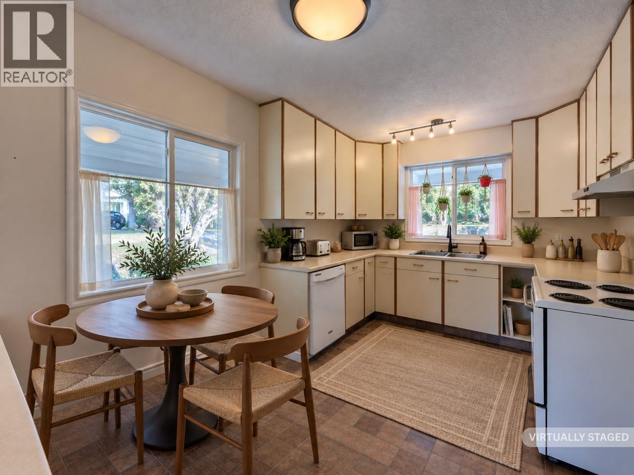 1595 Mt Dufferin Avenue, Kamloops, British Columbia  V2E 1A8 - Photo 6 - 10402062