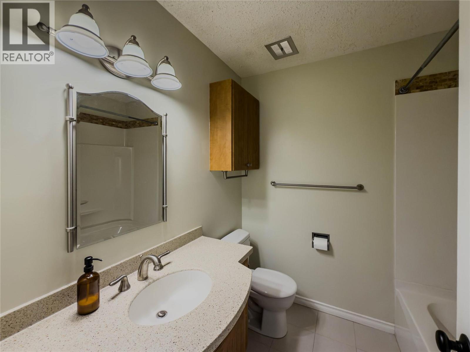 1595 Mt Dufferin Avenue, Kamloops, British Columbia  V2E 1A8 - Photo 18 - 10402062