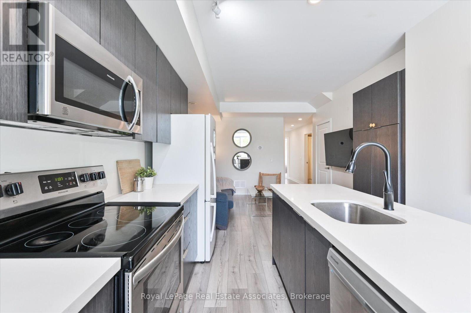 204 - 3058 Sixth Line, Oakville, Ontario  L6M 1P8 - Photo 13 - W13822300