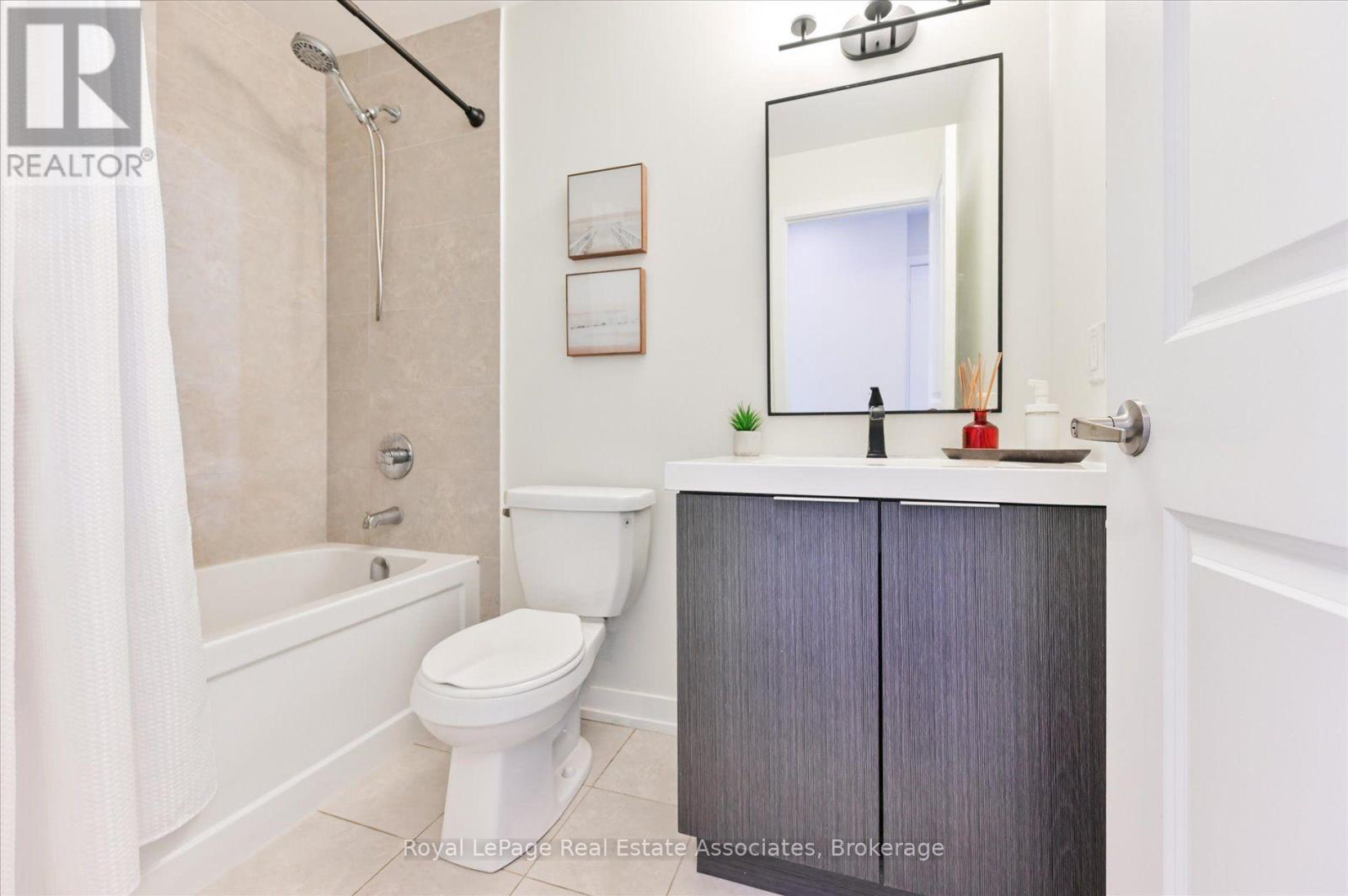204 - 3058 Sixth Line, Oakville, Ontario  L6M 1P8 - Photo 18 - W13822300