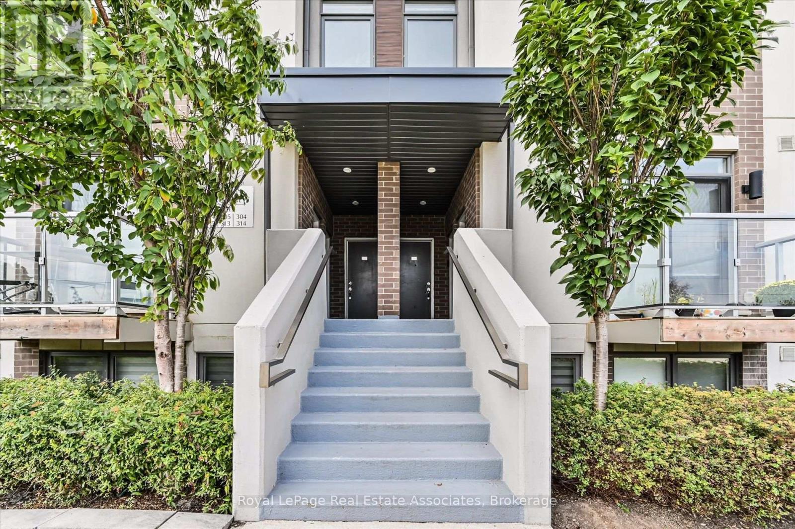 204 - 3058 Sixth Line, Oakville, Ontario  L6M 1P8 - Photo 3 - W13822300