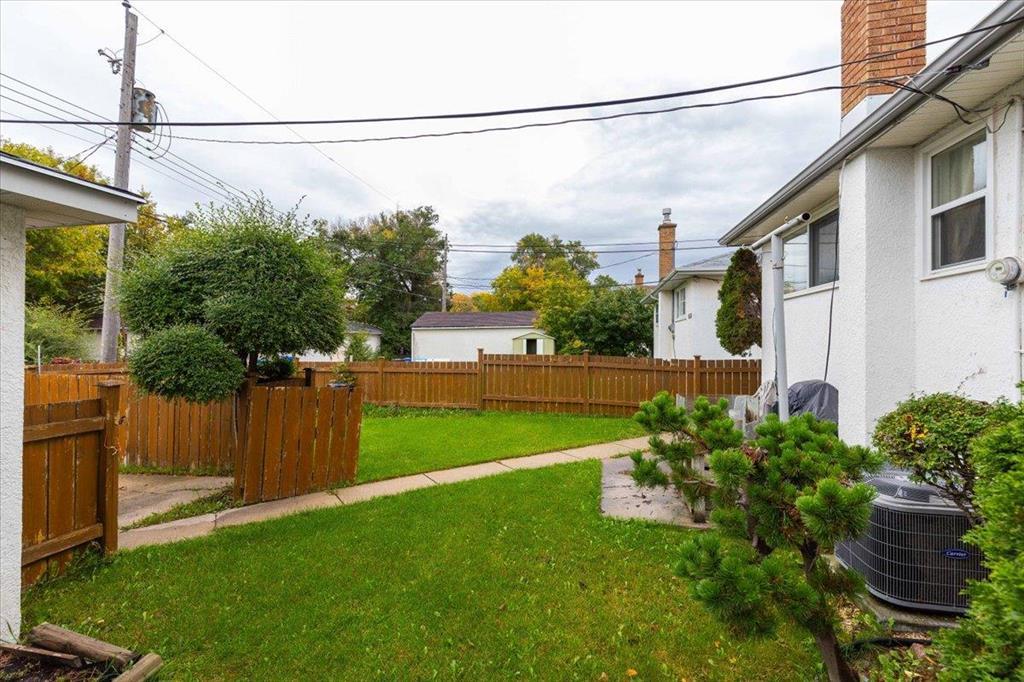 911 Nairn Avenue, Winnipeg, Manitoba  R2L 0X9 - Photo 25 - 202624324