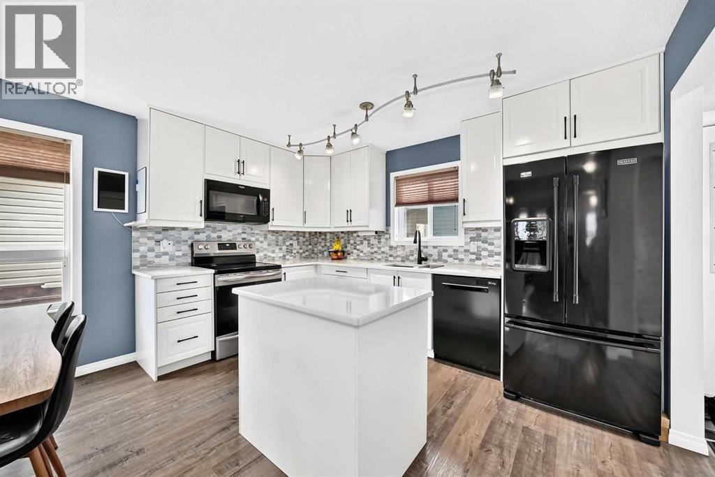 265 Everglen Rise SW