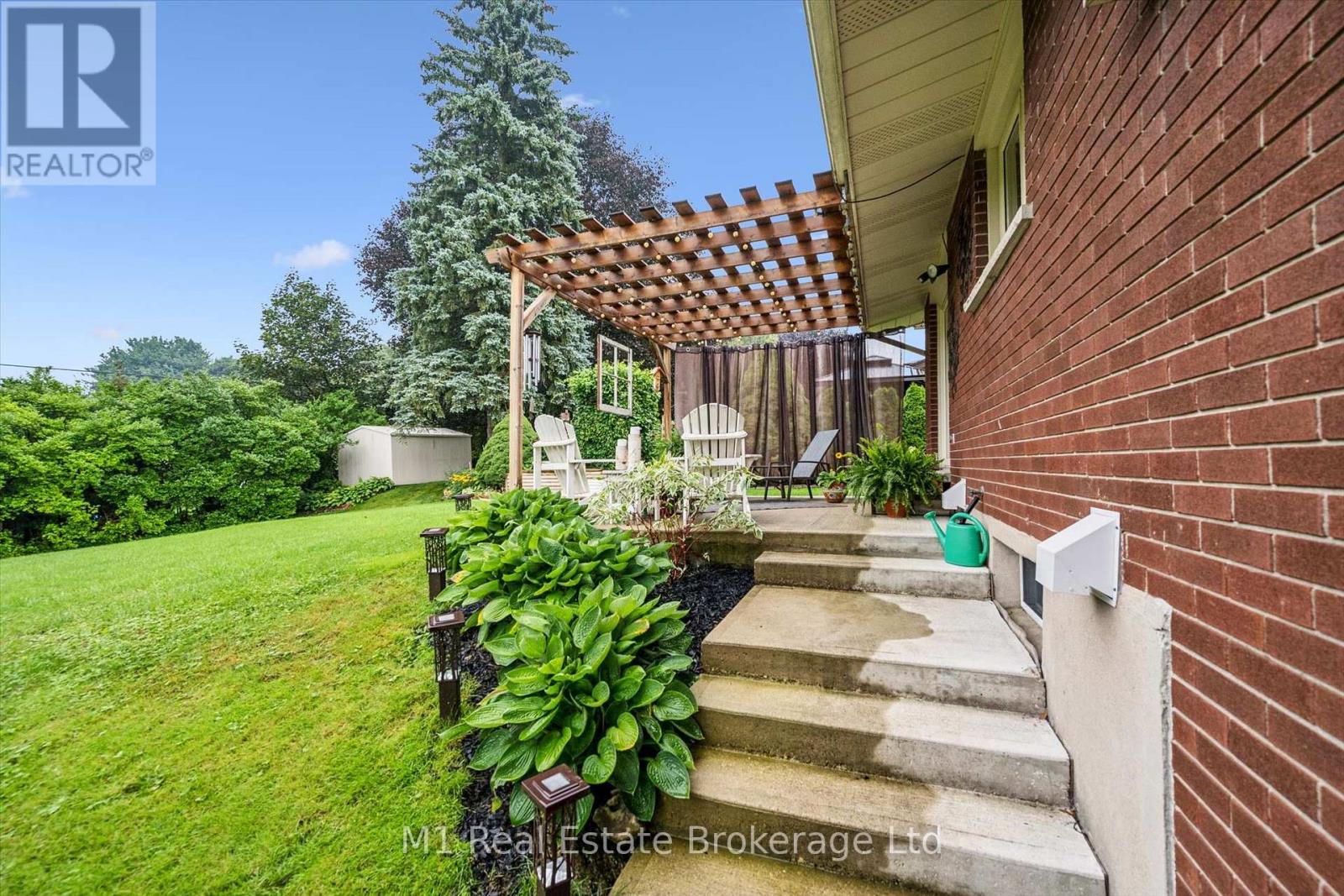 610 St David Street S, Centre Wellington, Ontario  N1M 2L9 - Photo 41 - X13735072