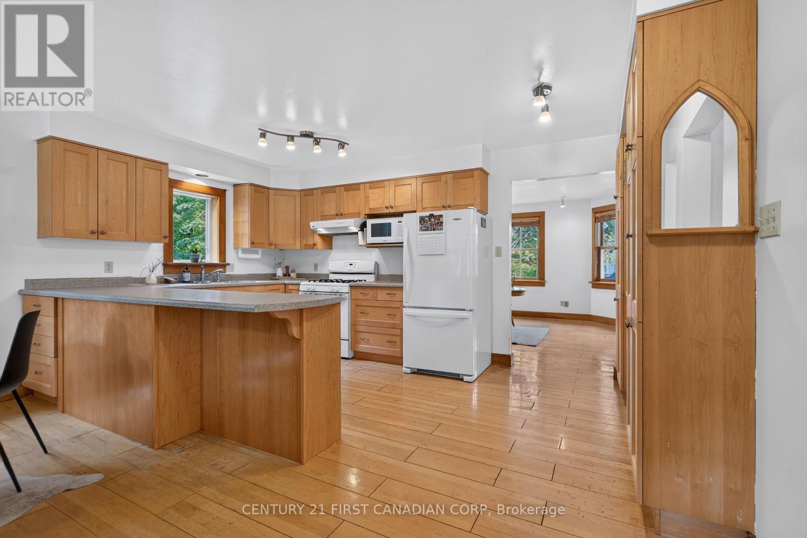 10290 Ilderton Road, Middlesex Centre, Ontario  N0M 2A0 - Photo 16 - X13840354