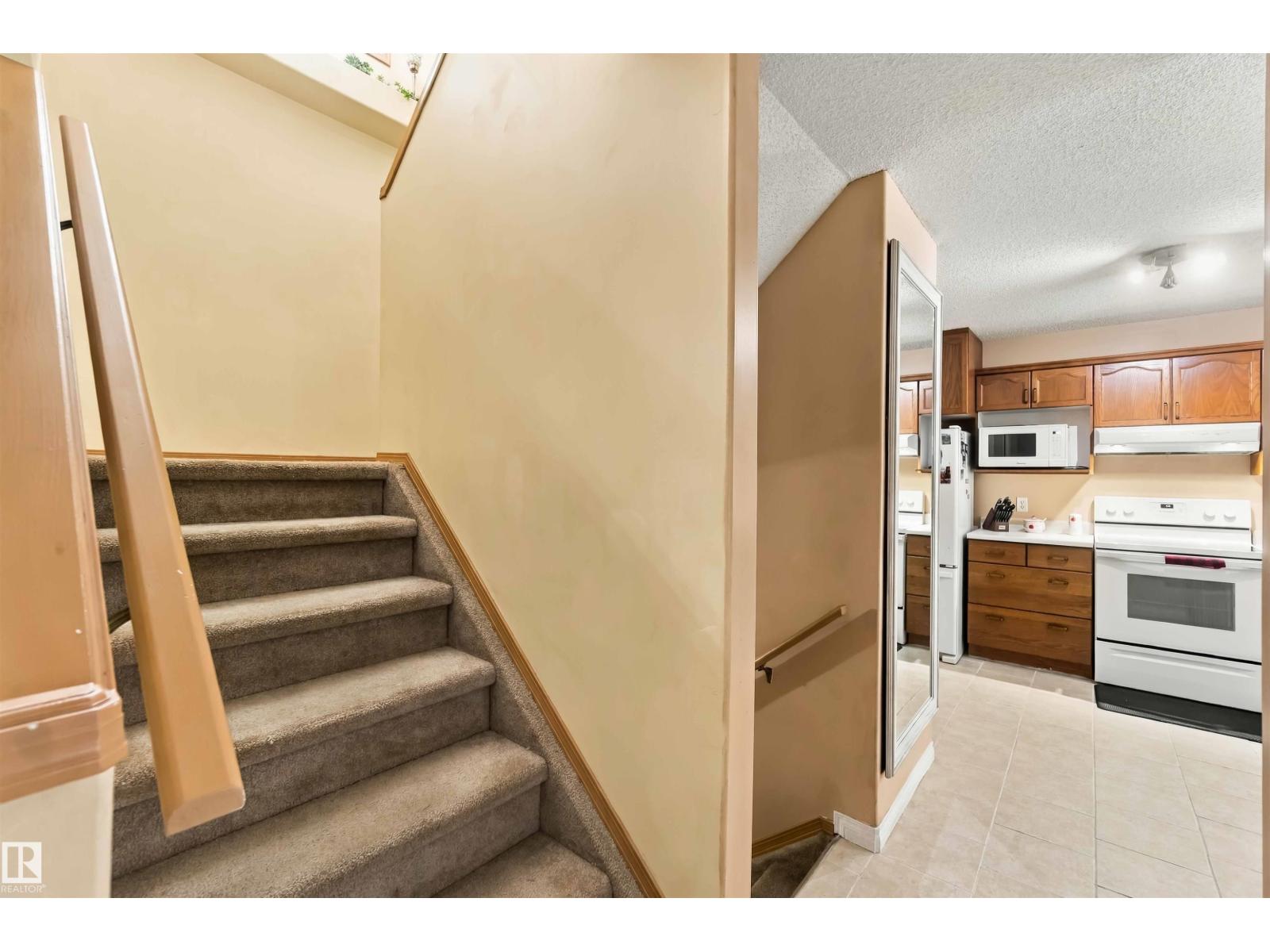 50 WESTWOOD WY