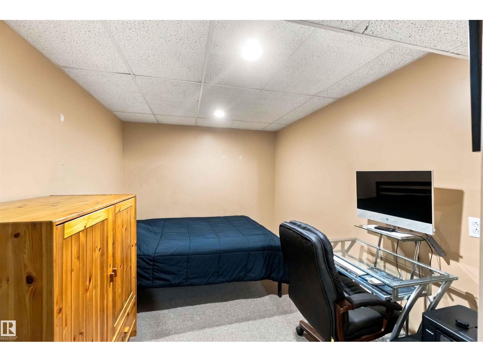 50 WESTWOOD WY