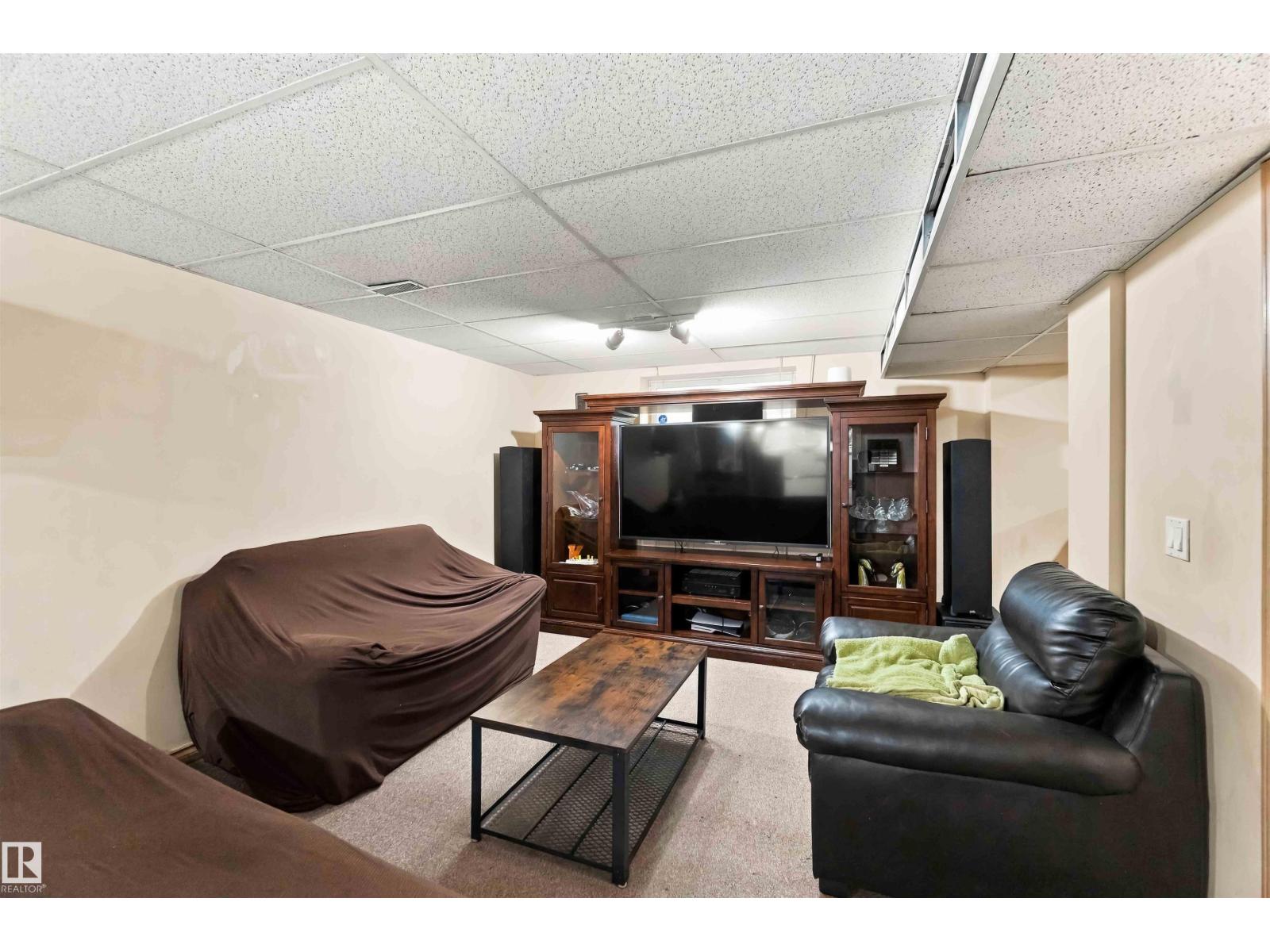 50 WESTWOOD WY