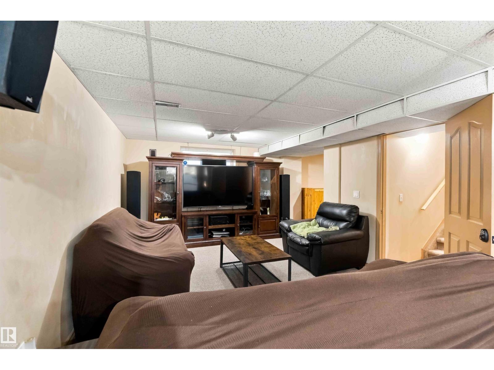 50 WESTWOOD WY