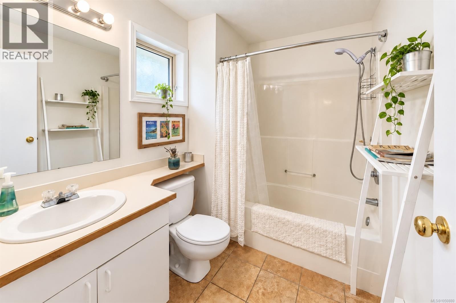 1 301 Arnet Rd, Tofino, British Columbia V0R 2Z0 - Photo 13 - 1050880