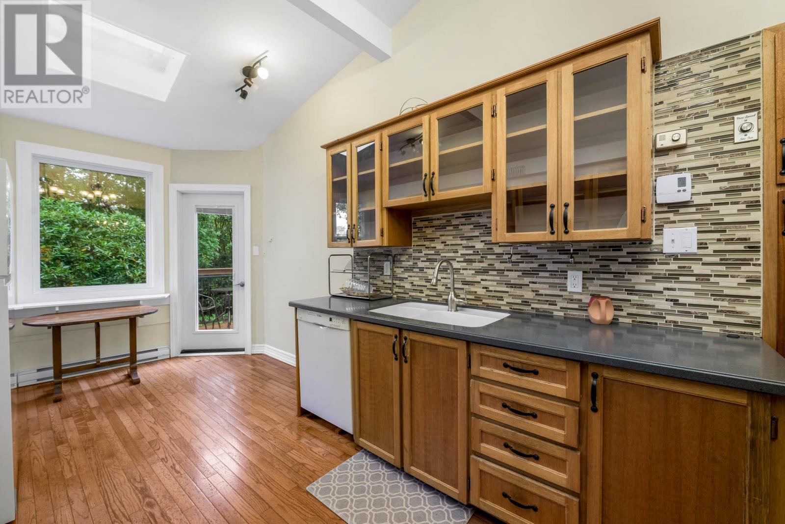 35 Gower Street, St. John's — photo 13