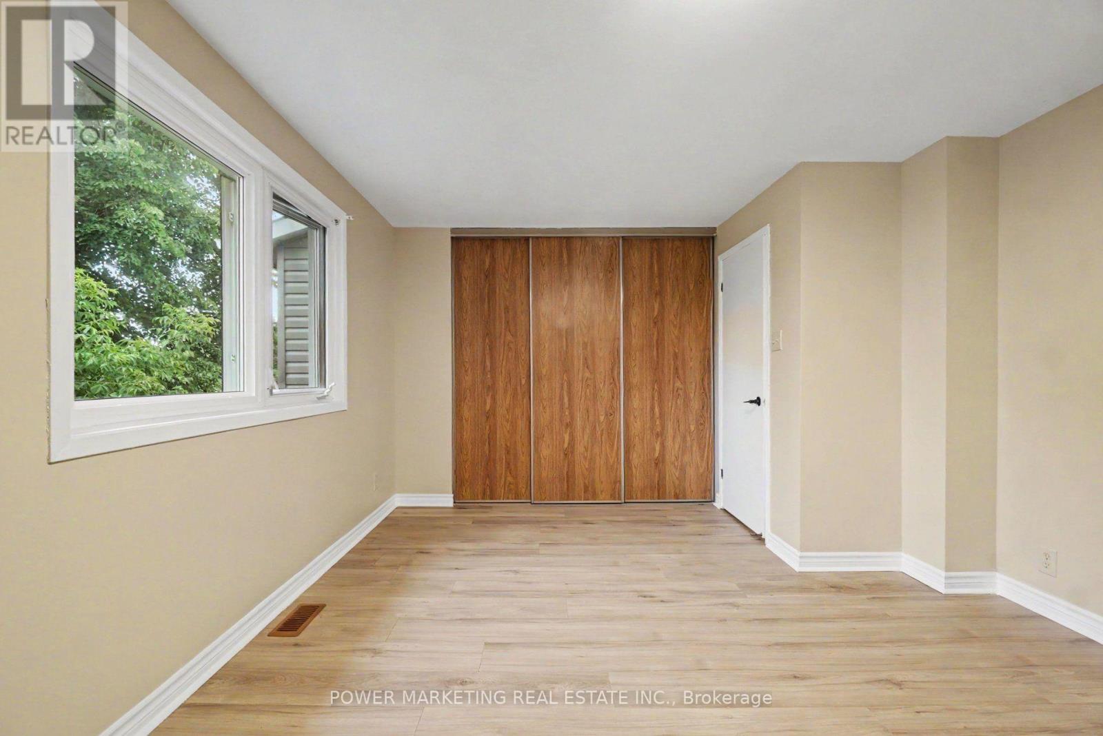 1781 Lamoureux Drive, Ottawa, Ontario  K1E 2N5 - Photo 11 - X13840186