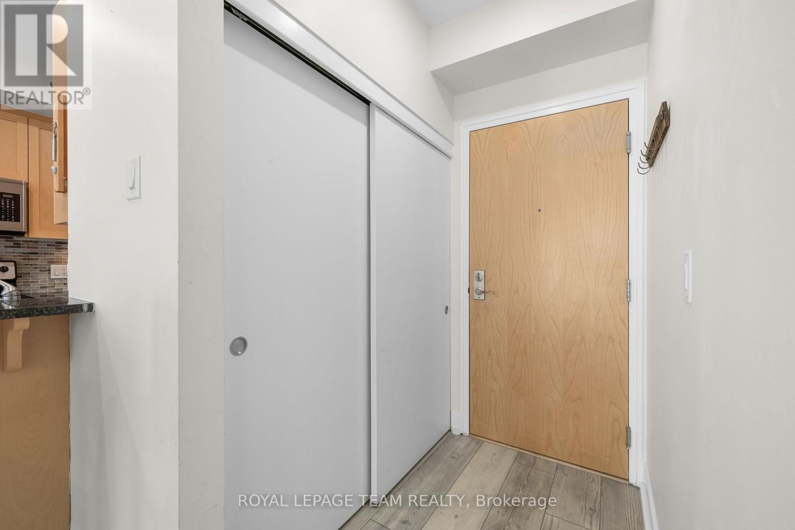 102 - 390 Booth Street, Ottawa, Ontario  K1R 7K6 - Photo 4 - X13840228
