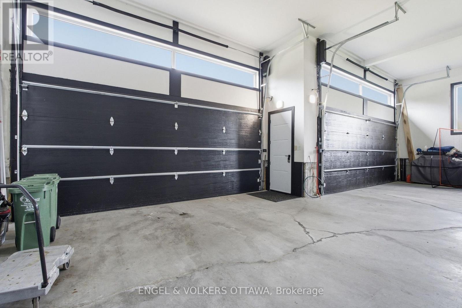 1057 Green Jacket Crescent, Ottawa, Ontario  K4P 0G6 - Photo 44 - X13840300